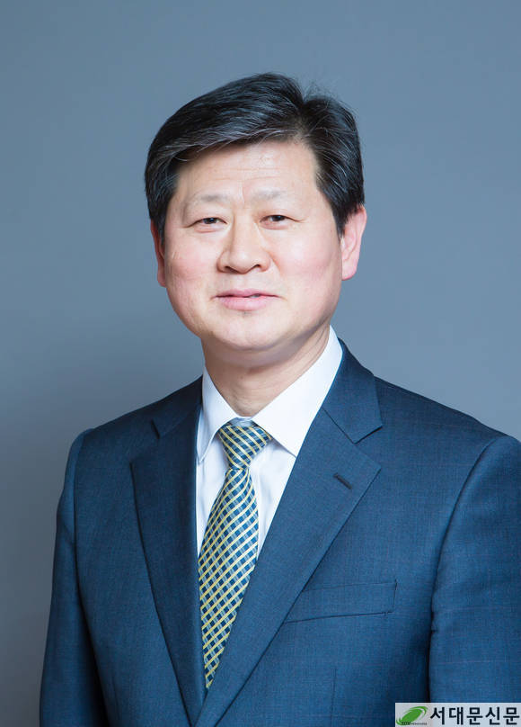 조 충 길 / 본지 발행인