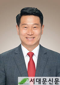 이 진 삼 의원 (자유한국당/충현,천연,북아현,신촌동)