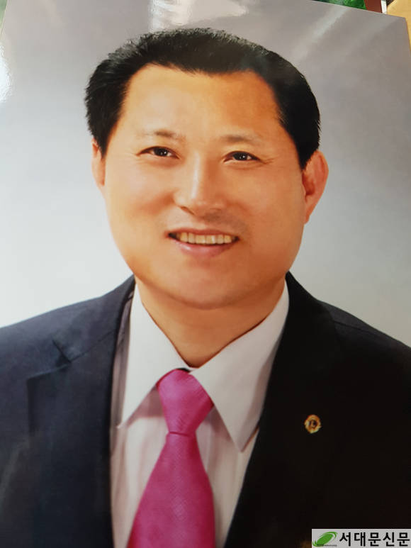 윤 유 현 의장